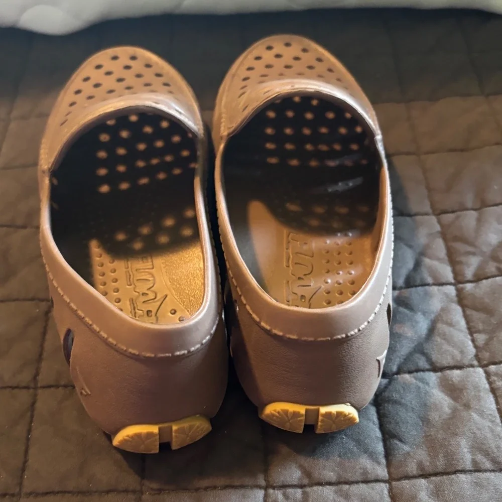 Floafers Kids Posh Penny Loafers Brown EVA Water Shoes Size 3 Slip On Kids Shoes